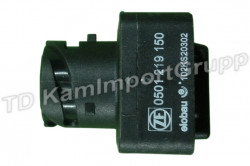 Датчик заднего хода КПП 16S151  ZF